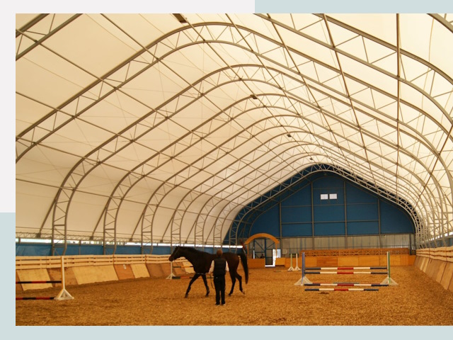 Строительство конных манежей в Павловском Посаде